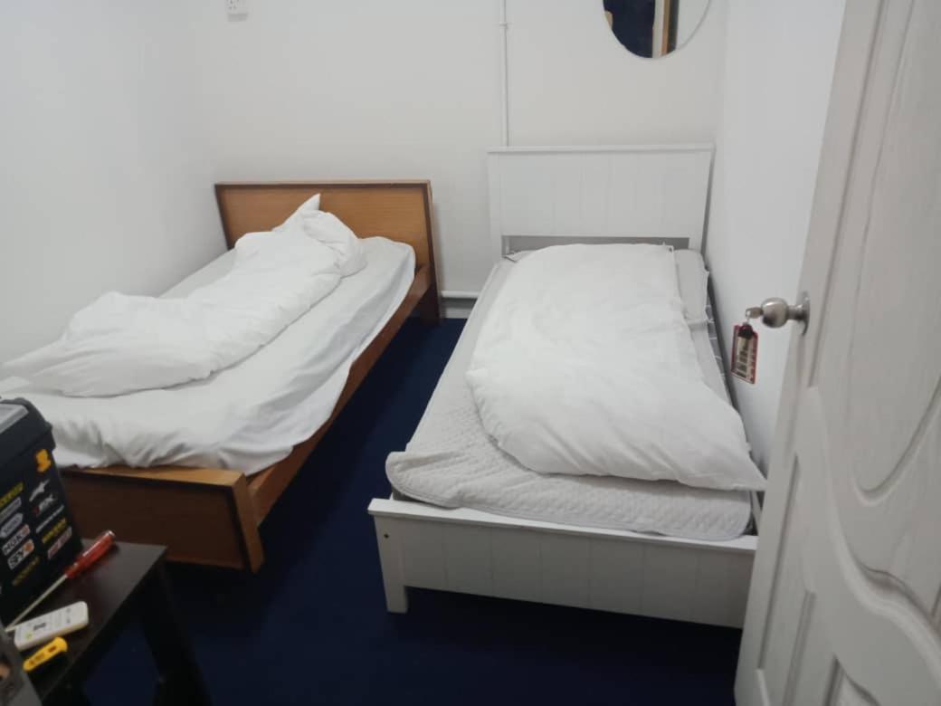 Хостел 246Housecafe Джорджтаун Экстерьер фото